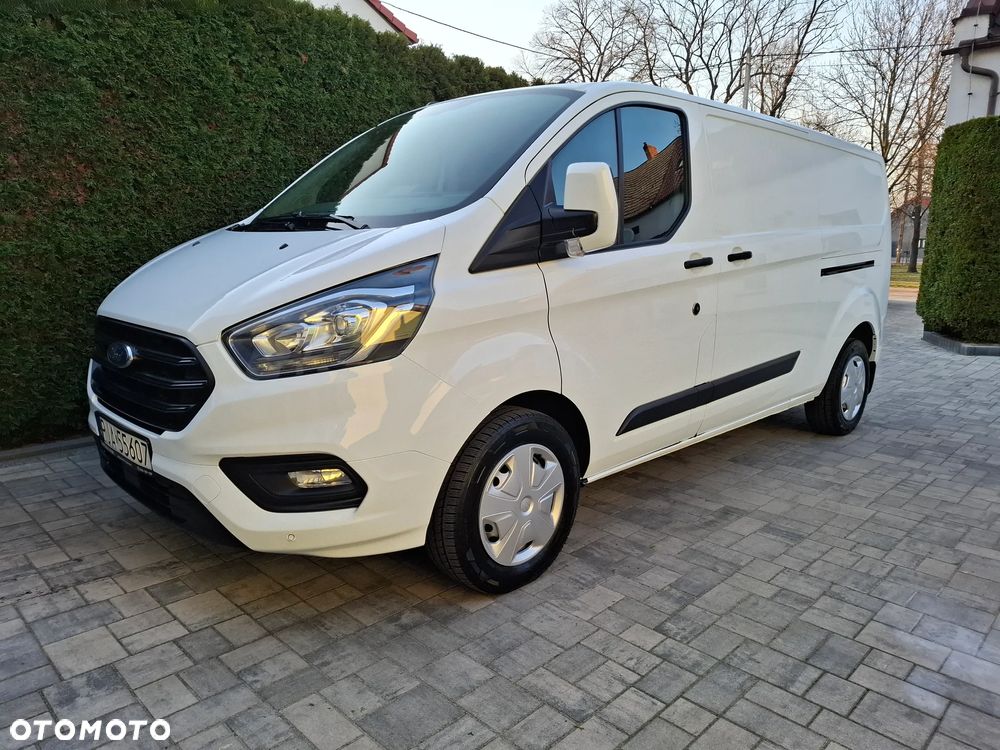 Ford TRANSIT CUSTOM - 4
