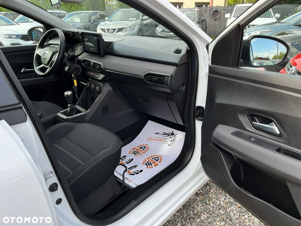 Dacia Sandero - 7