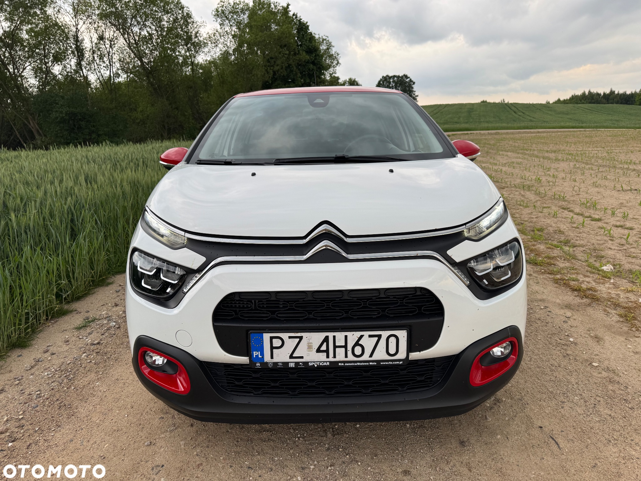 Citroën C3 1.2 PureTech Shine EAT6 - 2