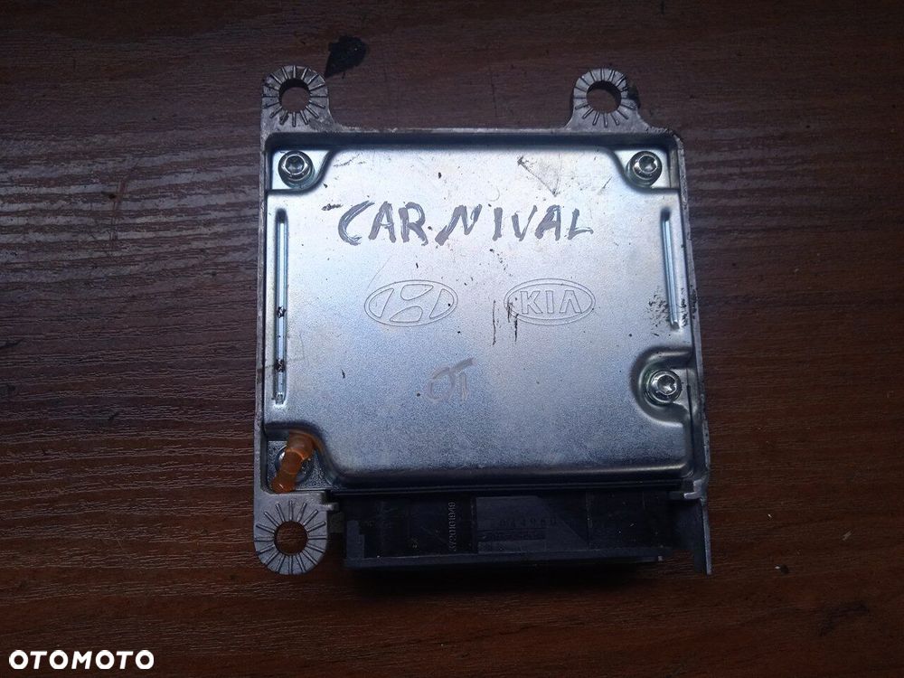 Moduł Sensor Airbag Kia Carnival I Lift - 2