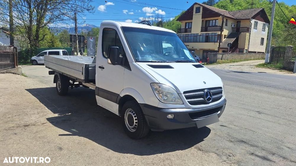 Mercedes-Benz SPRINTER - 2