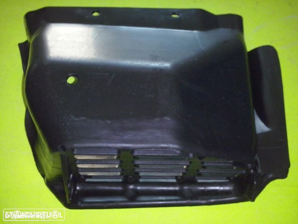 Estribo pousa pés degrau da cabine Toyota Dyna 2002-- (Novos) - 3