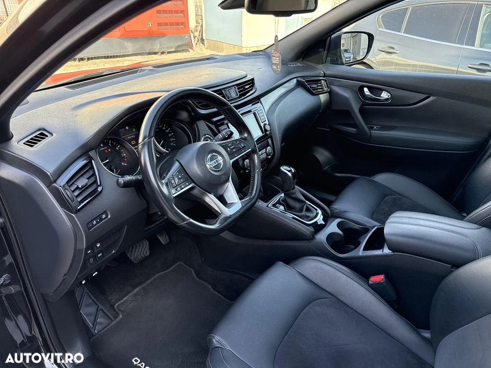 Nissan Qashqai 1.3 DIG-T DCT N-TEC - 19