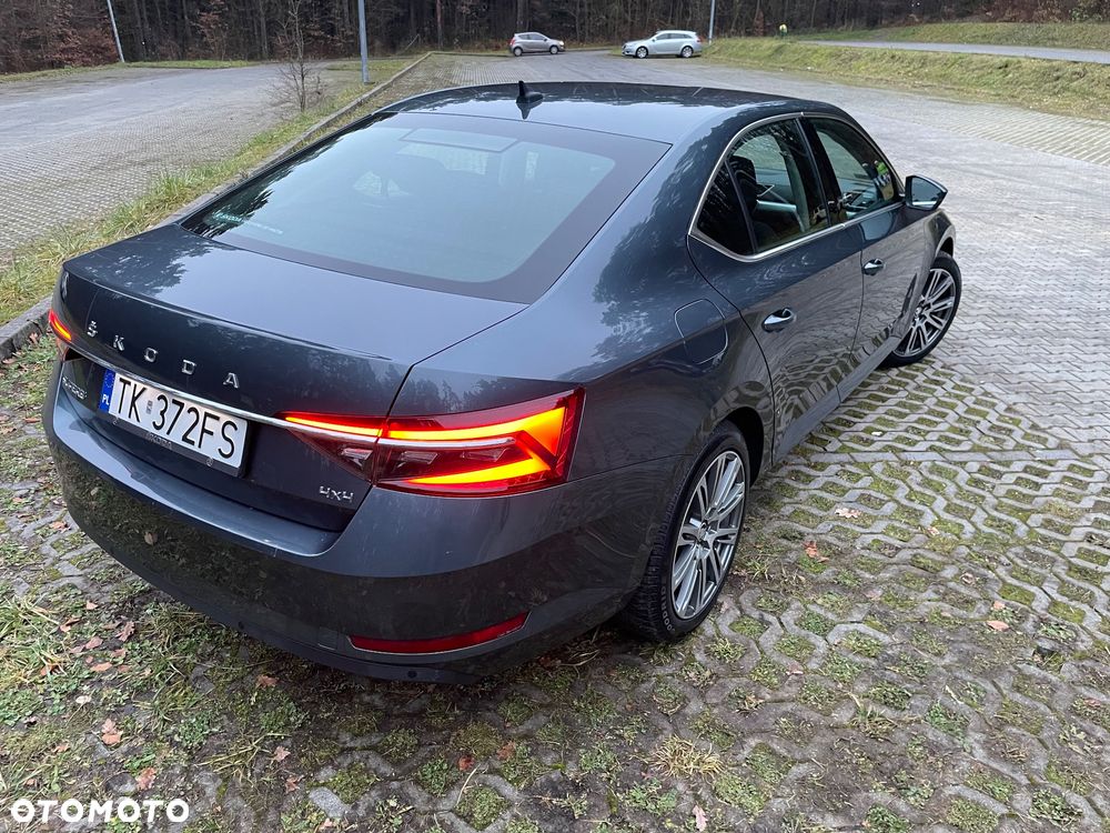 Skoda Superb 2.0 TDI 4x4 Ambition DSG - 4