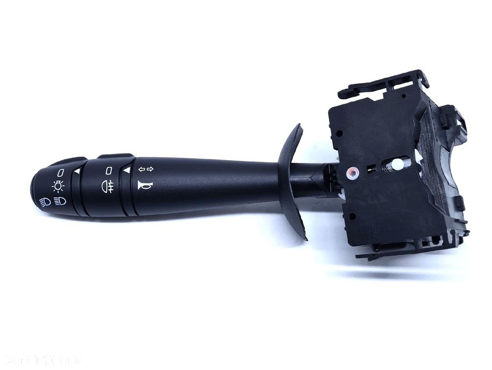 PRZEŁĄCZNIK ŚWIATEŁ MASTER MOVANO TRAFIC INTERSTAR - 1