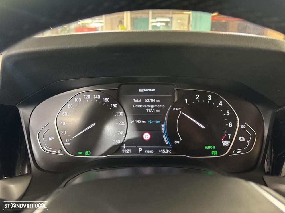 BMW 330 e Corporate Edition Auto - 4