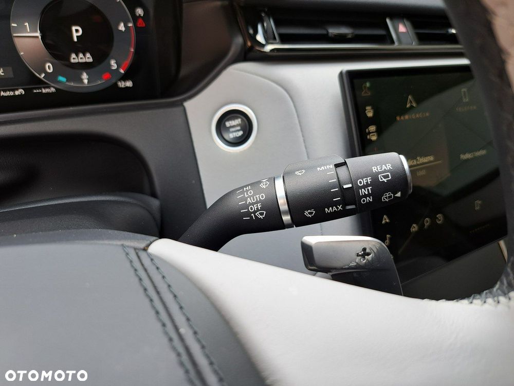 Land Rover Range Rover Velar - 28