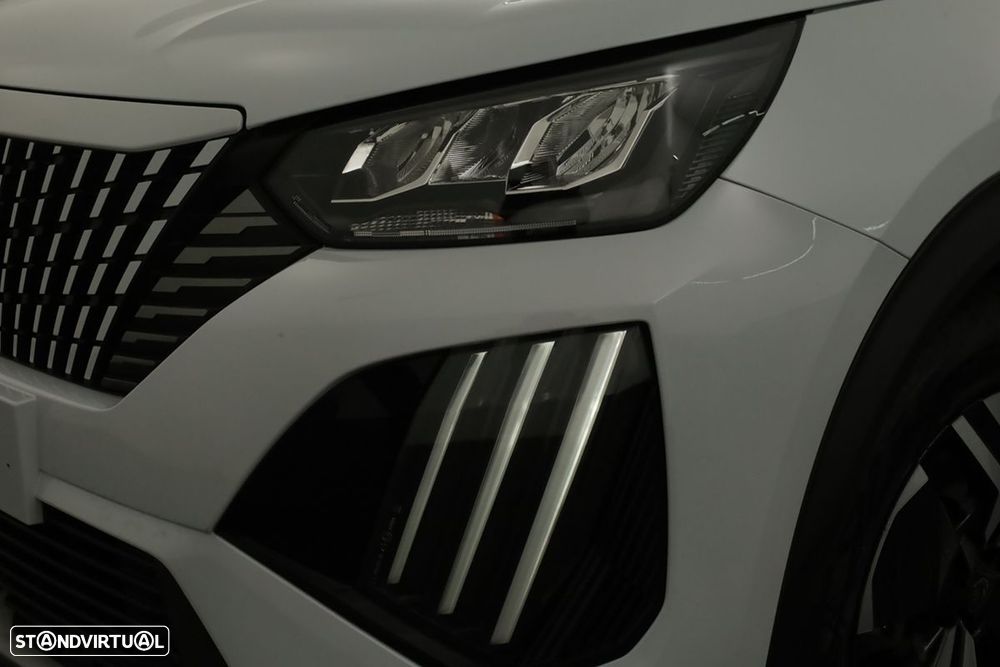 Peugeot 2008 1.2 PureTech Allure - 5