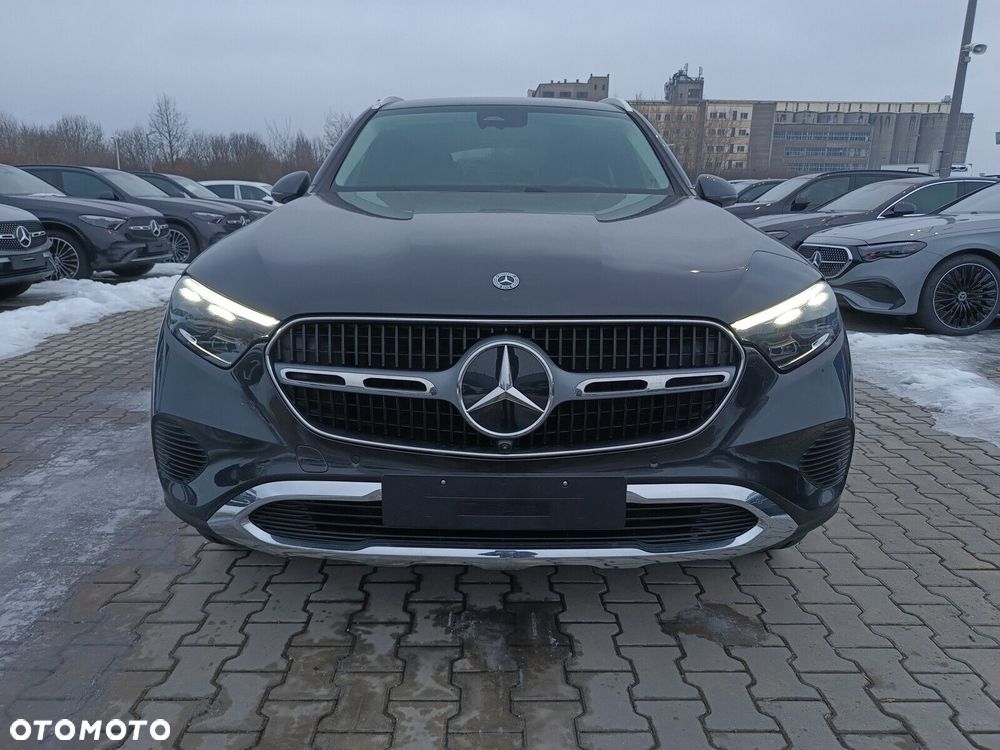 Mercedes-Benz GLC - 2