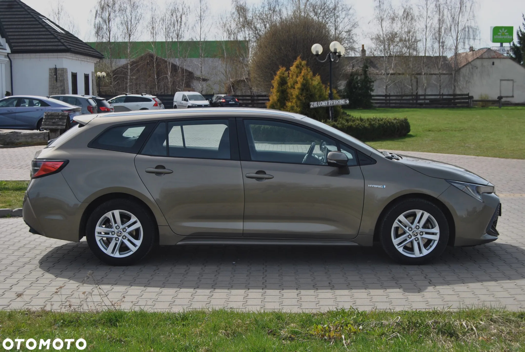 Toyota Corolla 2.0 Hybrid Touring Sports Business Edition - 20