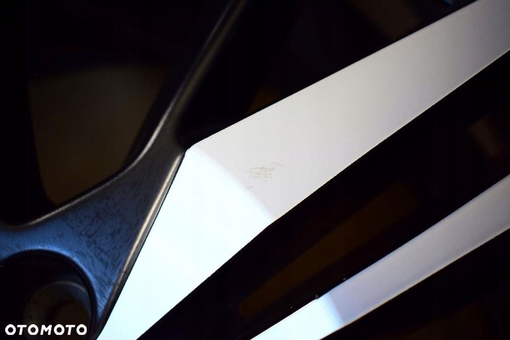 VOLVO 21 ,,R-Design XC60 II XC90 II Oryginał - 3