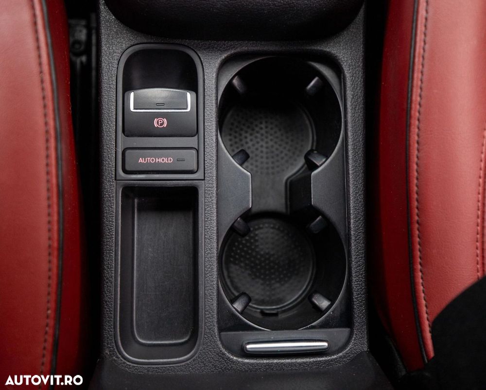 Volkswagen Tiguan 2.0 TDI 4Motion DSG BMT Sport & Style - 23