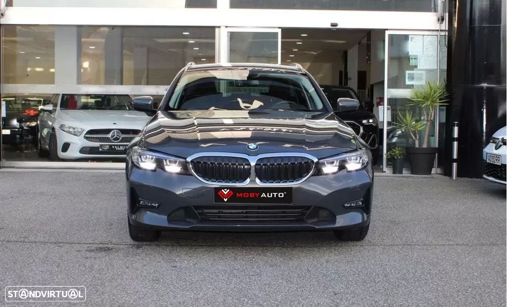 BMW 320 d Line Sport Auto — fotografia 19