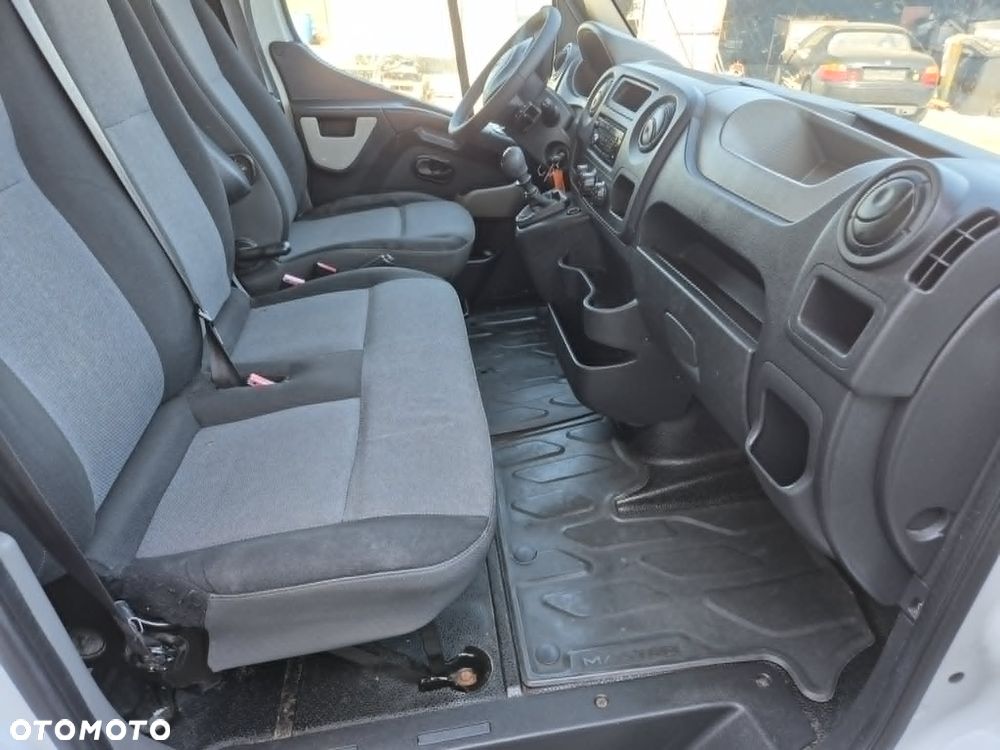 Renault Master - 10