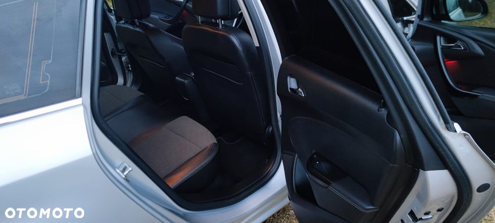 Opel Astra 1.6 CDTI DPF ecoFLEX TourerStart/Stop Edition - 35