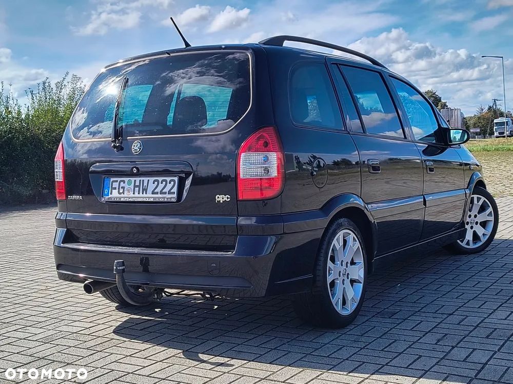 Opel Zafira - 4