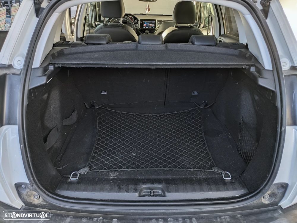 Peugeot 2008 PureTech 110 Stop&Start EAT6 Crossway - 8