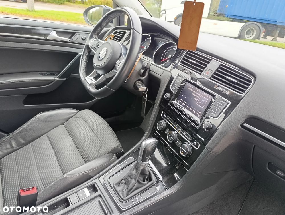 Volkswagen Golf VII 1.6 TDI BMT Highline DSG - 13