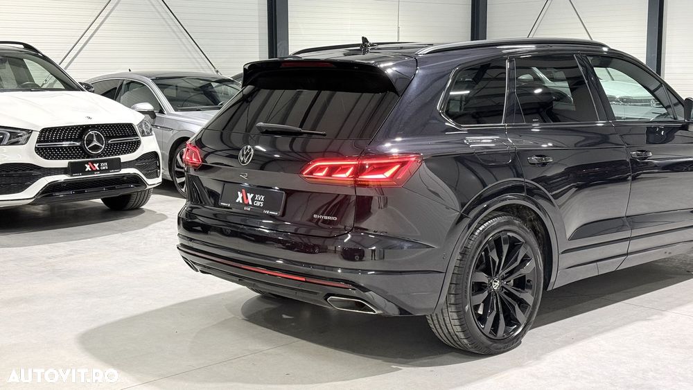 Volkswagen Touareg V6 TSI eHybrid PHEV R - 14