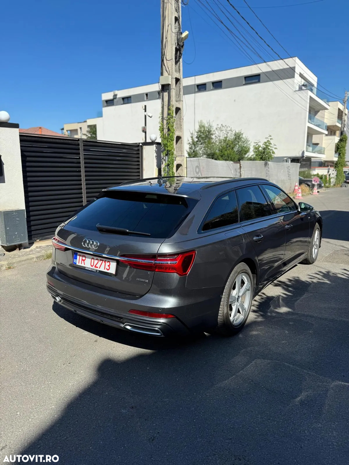 Audi A6 Avant 55 TFSI e quattro S tronic sport - 3