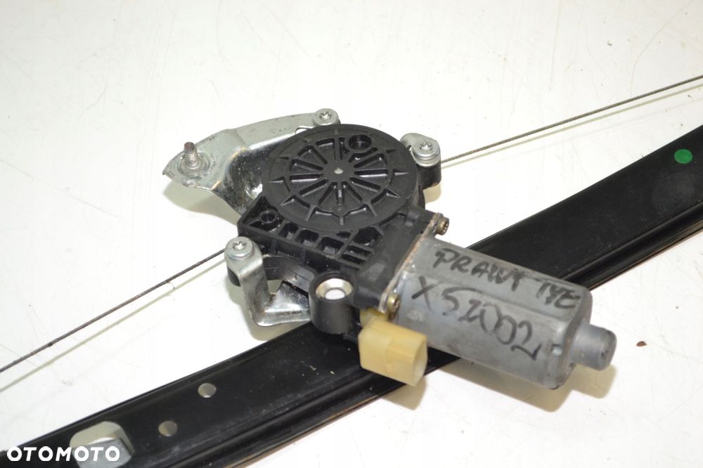 BMW E53 X5 PODNOŚNIK SZYBY PRAWY TYŁ - 2