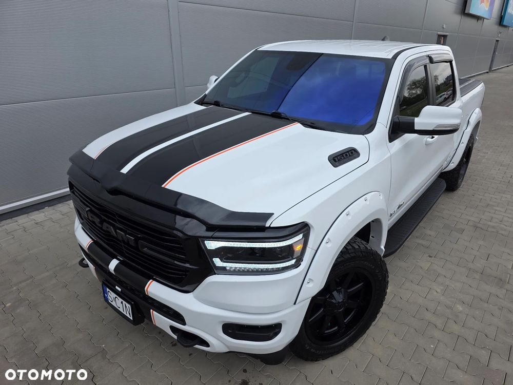 Dodge RAM - 1