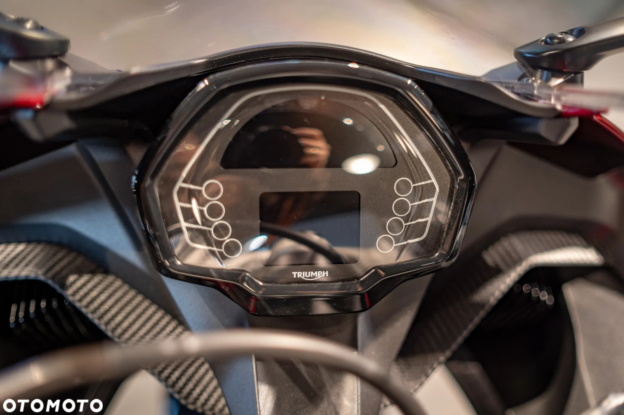 Triumph Daytona - 16