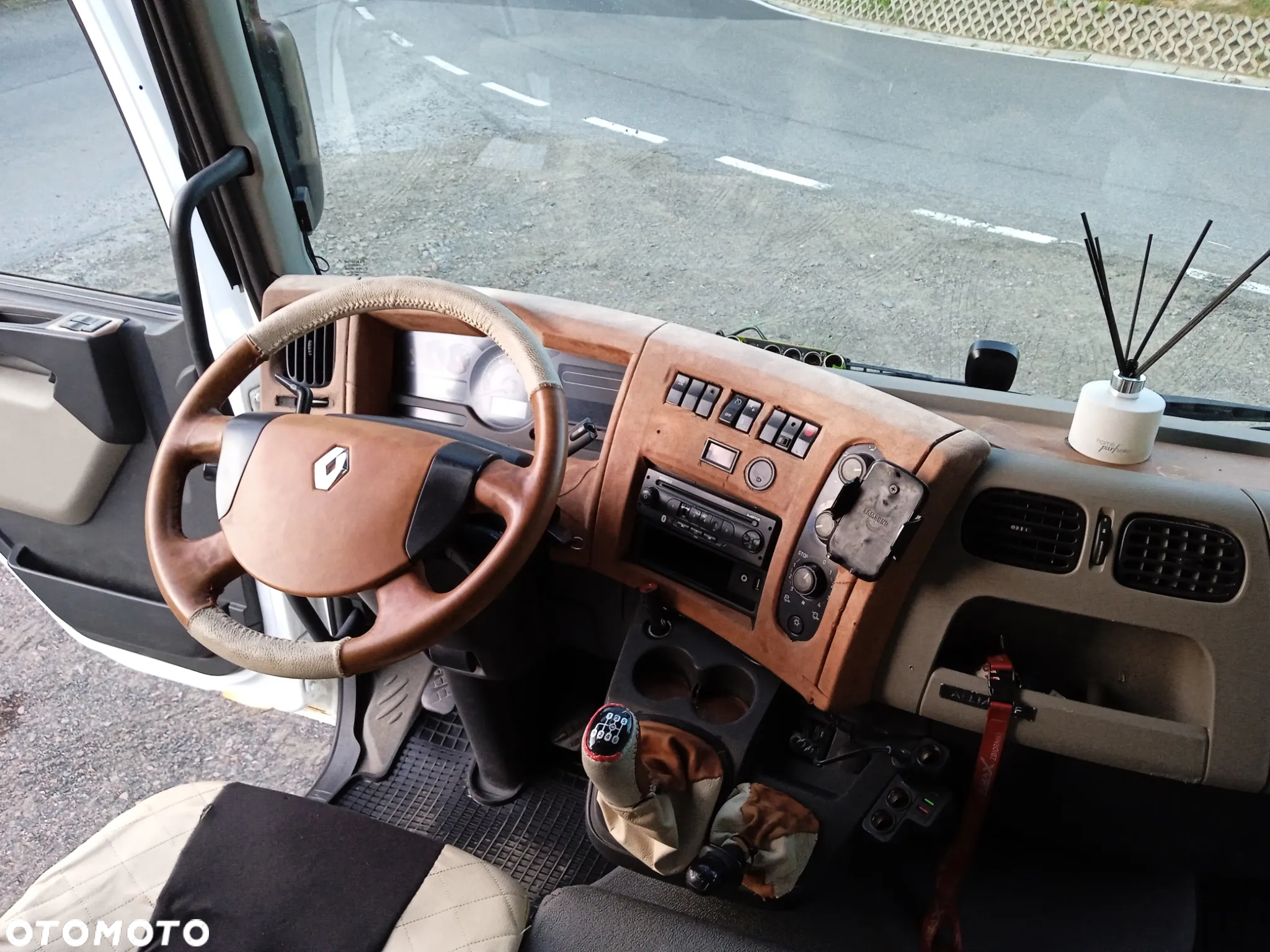 Renault Midlum DXI 220 , 11,99 T , Ładne - 10