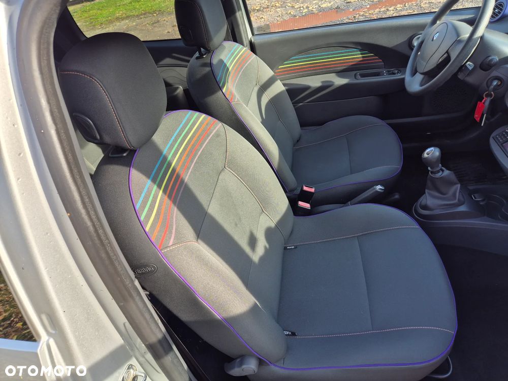 Renault Twingo 1.2 16V Dynamique - 11