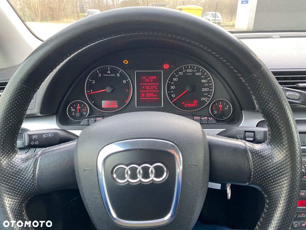 Audi A4 Limousine 1.8 T quattro - 11