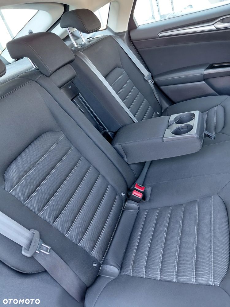 Ford Mondeo 1.5 EcoBoost Ambiente - 28