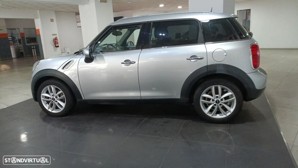 MINI Countryman Cooper Auto - 4