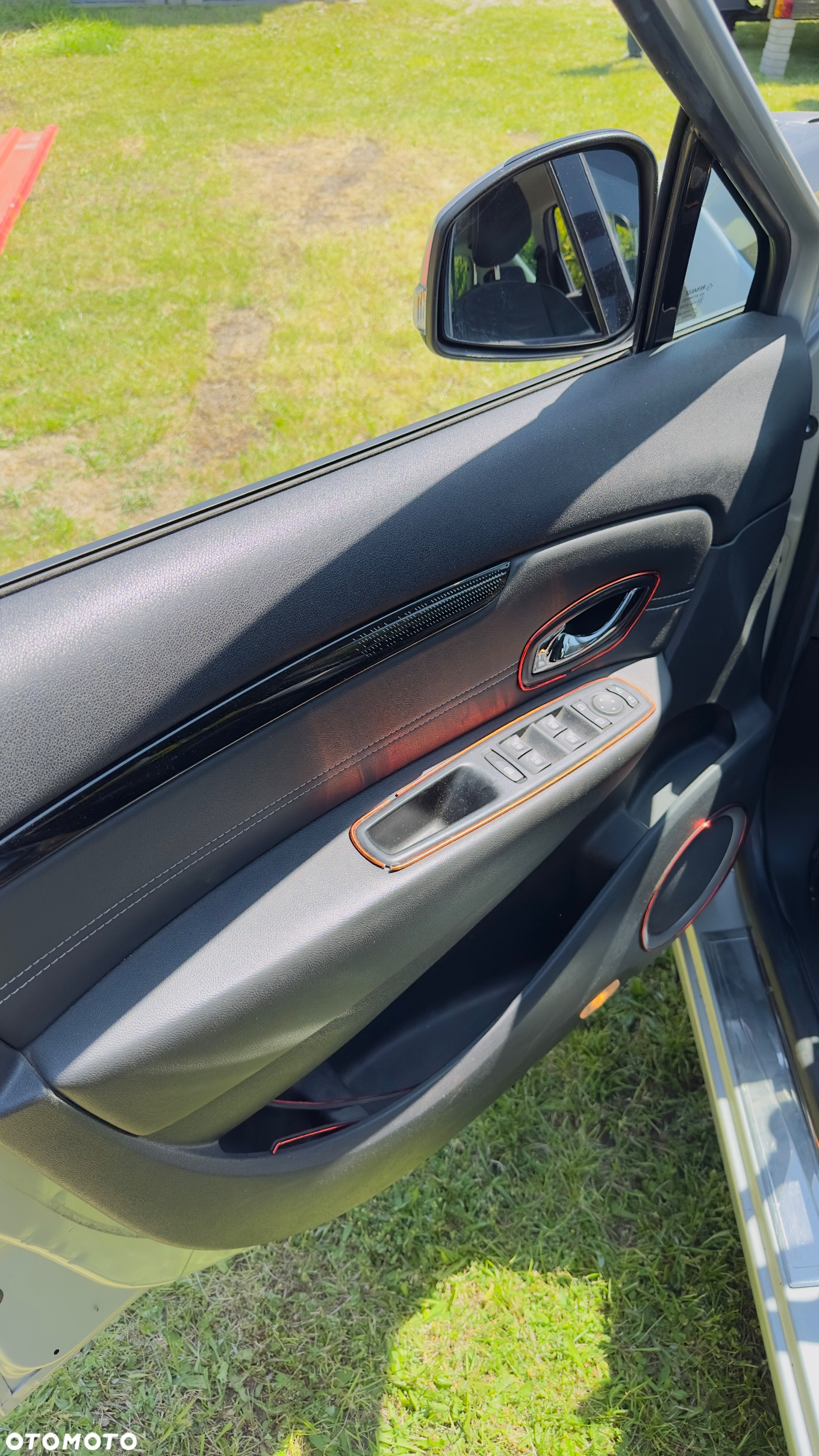 Renault Scenic 2.0 16V Privilege X-Tronic CVT - 15