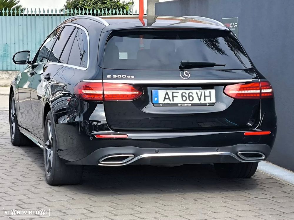 Mercedes-Benz E 300 de AMG Line - 13