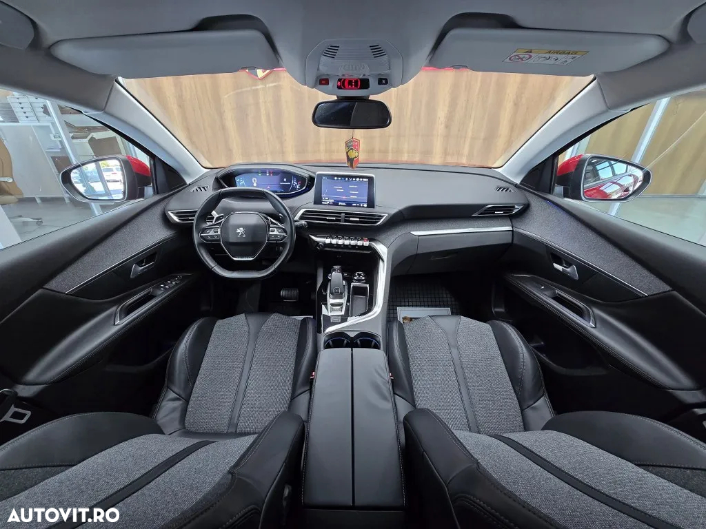 Peugeot 3008 - 8
