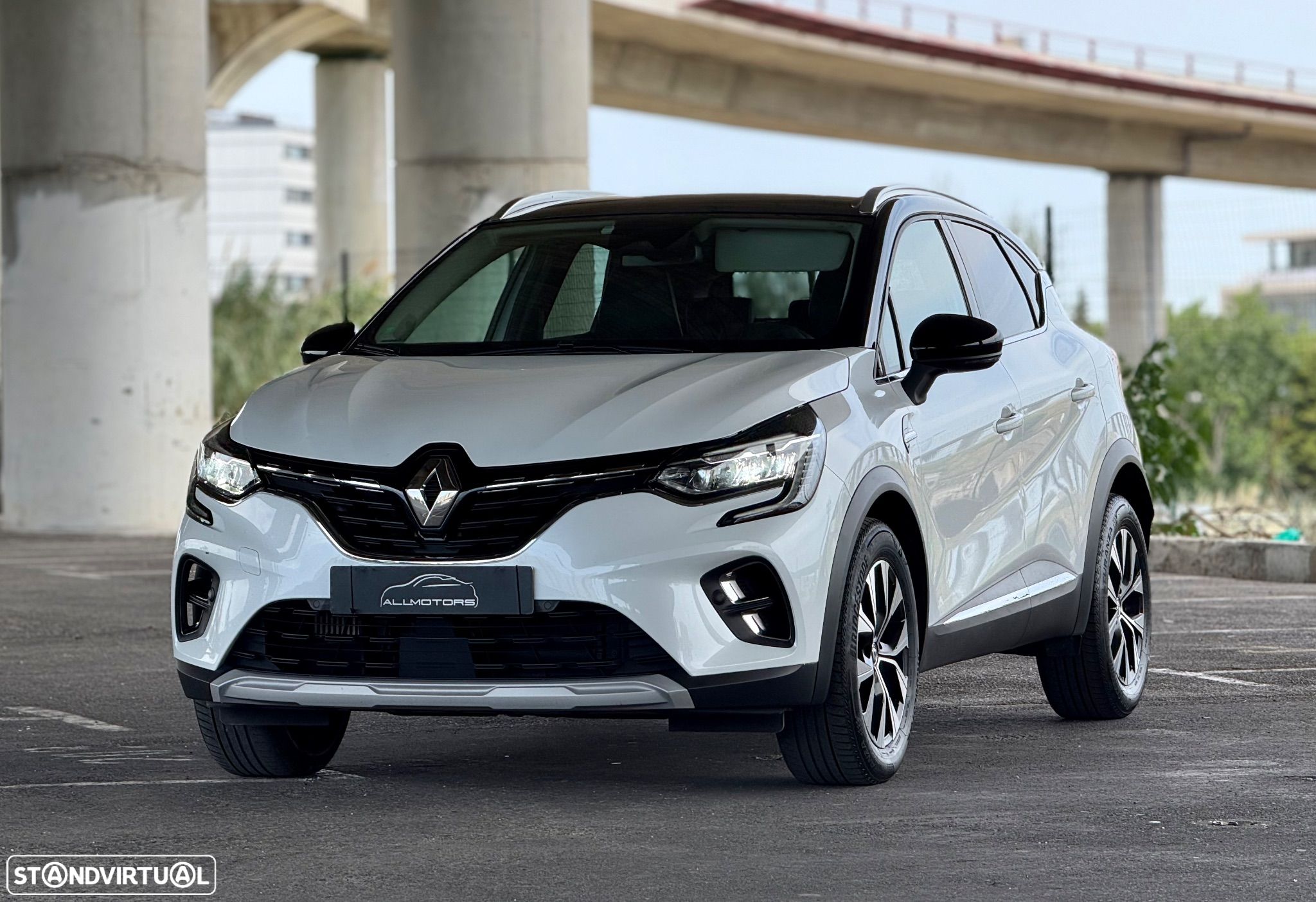 Renault Captur 1.0 TCe Exclusive Bi-Fuel - 1