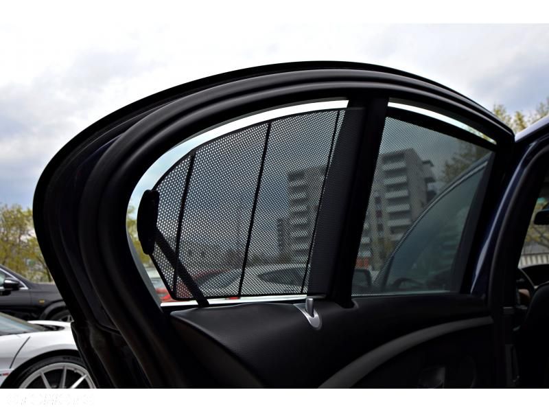 BMW Seria 7 745i - 16