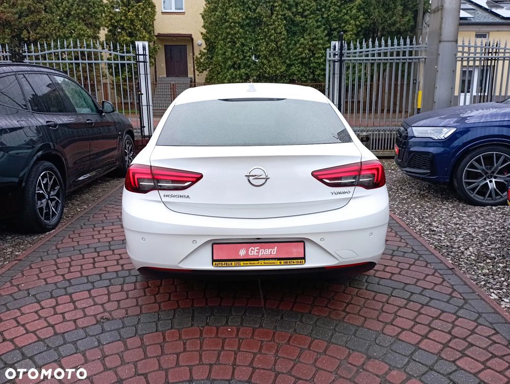 Opel Insignia CT 1.5 T Exclusive S&S - 5