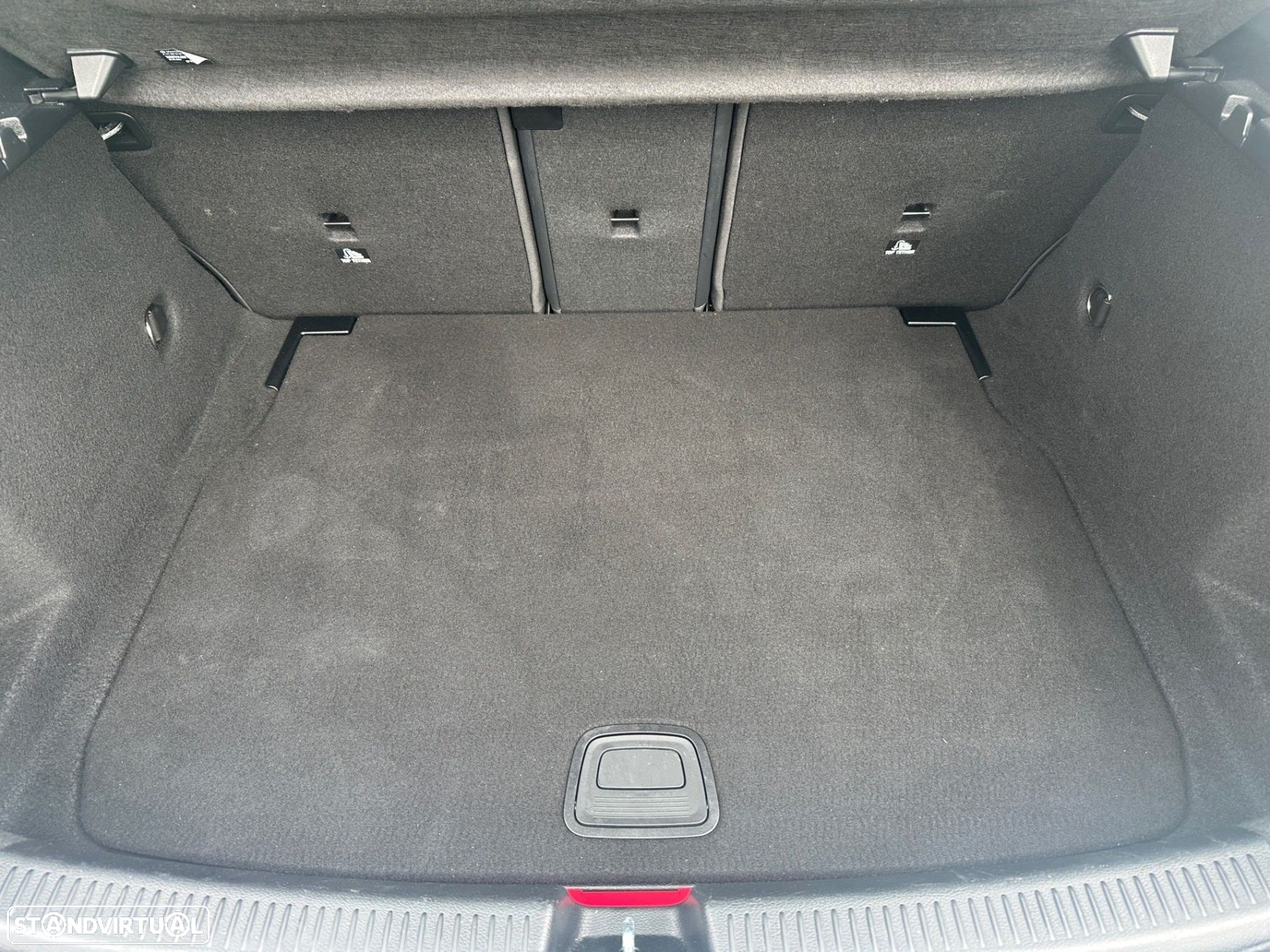 Mercedes-Benz A 200 - 12
