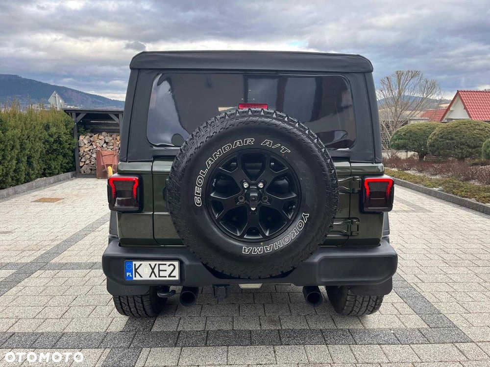 Jeep Wrangler - 5