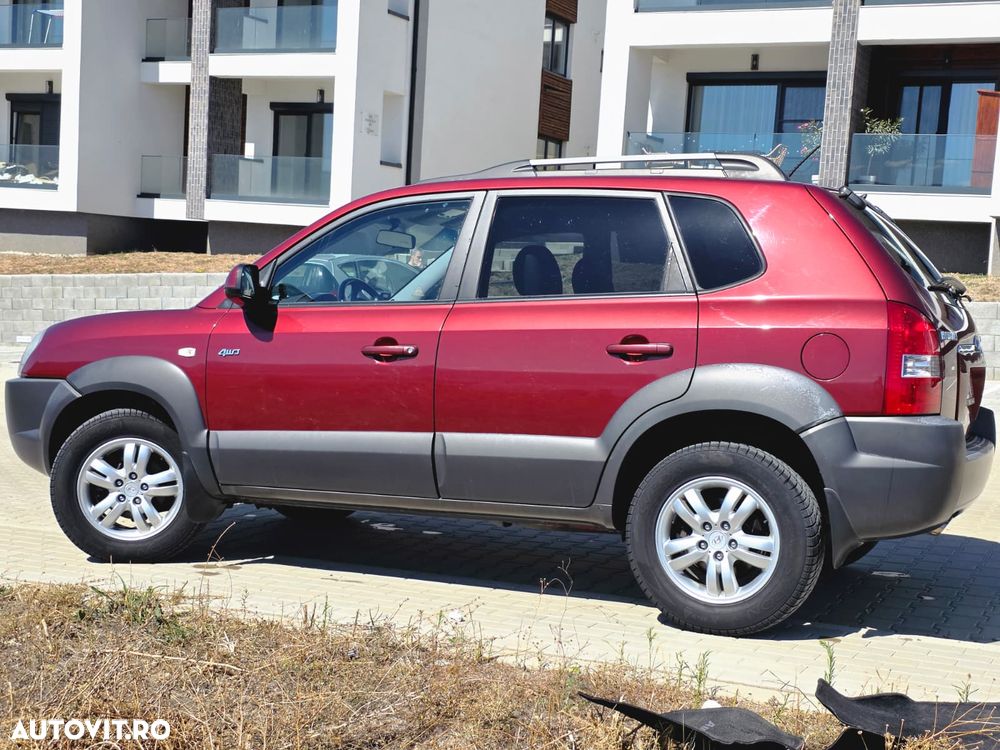 Hyundai Tucson 2.0 CRDI VGT 4WD - 8