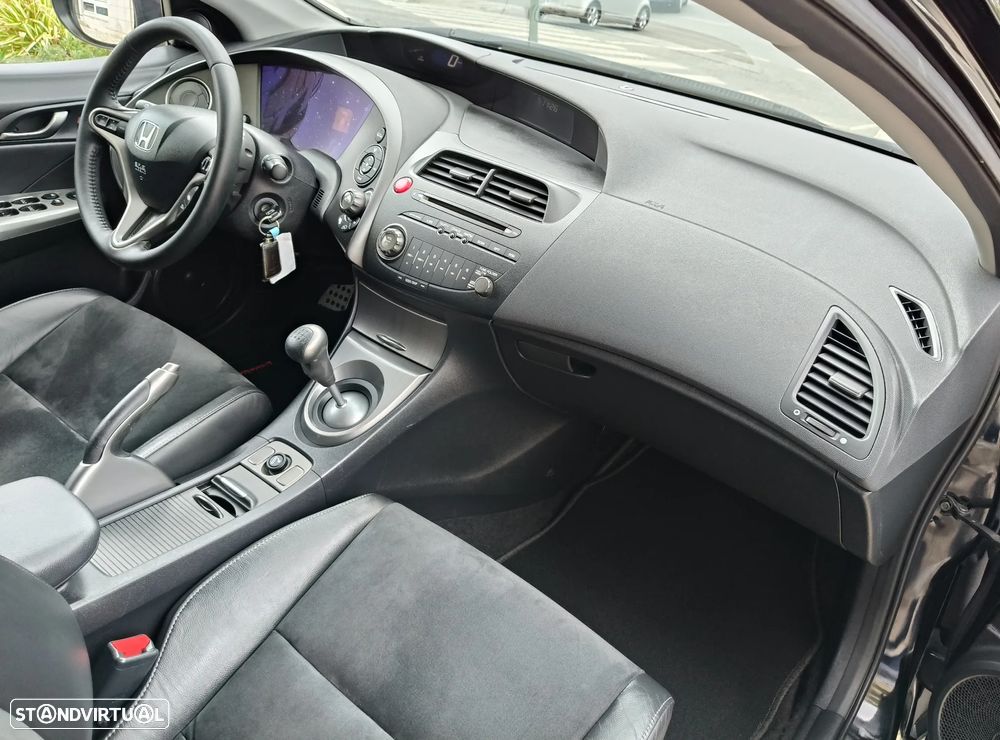 Honda Civic 1.4 i-VTEC Sport - 16