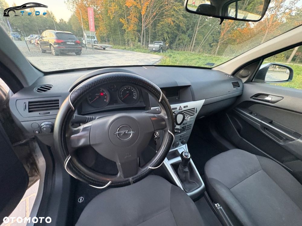 Opel Astra 1.6 Sport EU6 - 18
