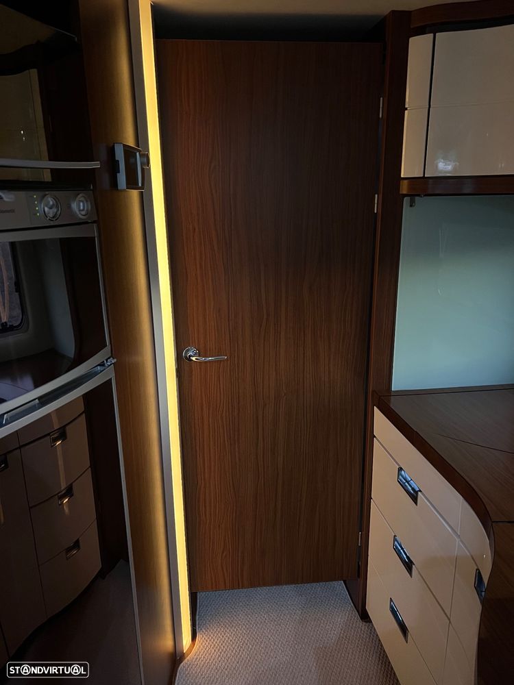 Hymer Classe S A - 12