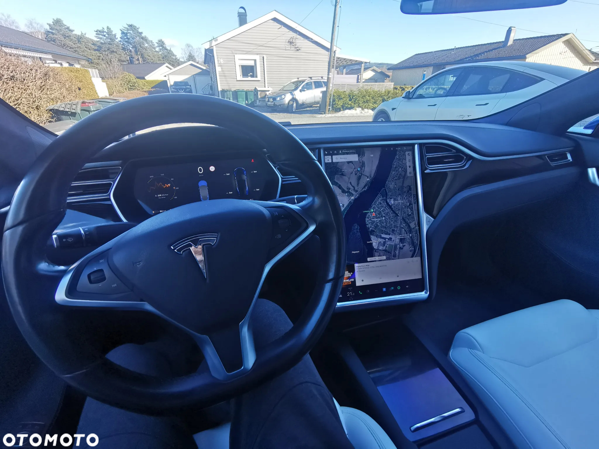 Tesla Model S Long Range Plus - 10