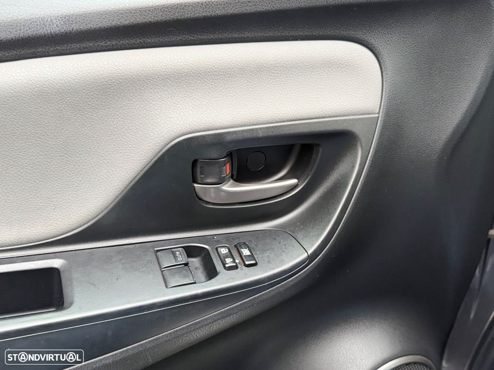 Toyota Yaris 1.0 VVT-i Comfort - 46