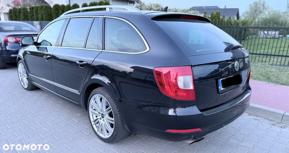 Skoda Superb 2.0 TDI Platinum DSG - 4
