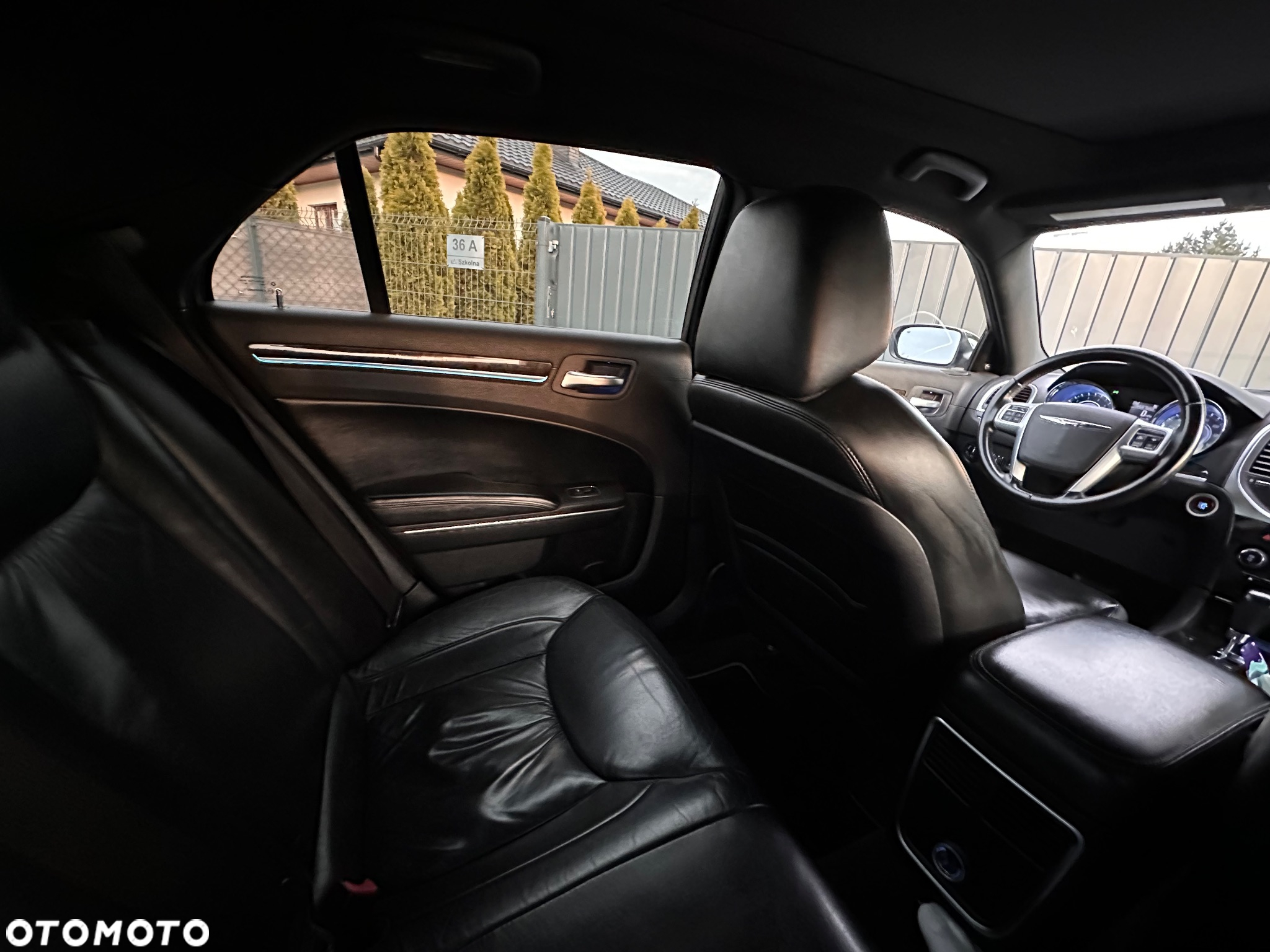 Chrysler 300C 3.5 V6 AWD - 21