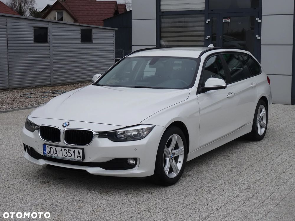 BMW Seria 3 318d - 5