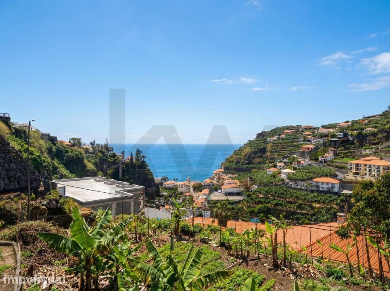 Terreno de 600m2 com Vista sobre o Mar e Cidade da Ponta do Sol - Grande imagem: 3/15